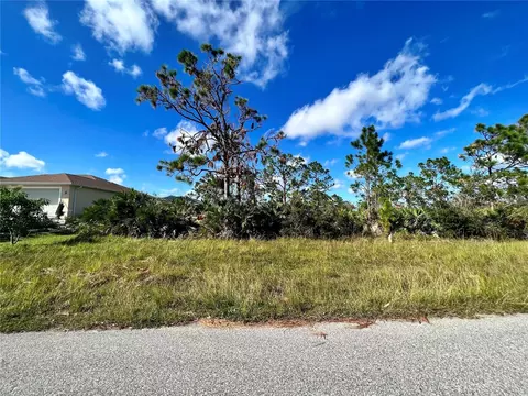 90 Brig Cir S, Placida, FL 33946
