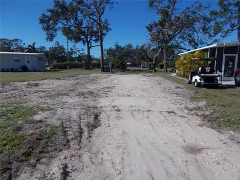 5044 Palena Blvd, North Port, FL 34287