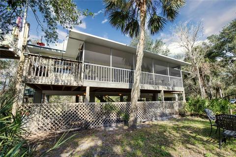 1413 NW Girl Scout Rd, Arcadia, FL 34266