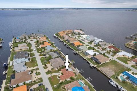 30 Ocean Dr, Punta Gorda, FL 33950
