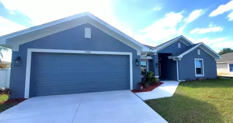 2387 Lake View Blvd, Port Charlotte, FL 33948