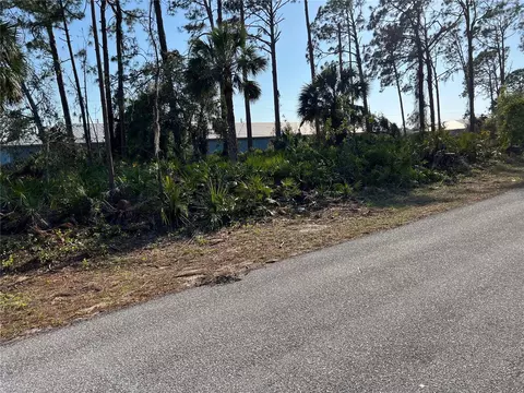 17425 Brighton Ave, Port Charlotte, FL 33954