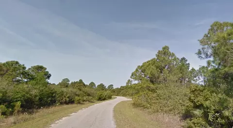 Richbriar Drive, North Port, FL 34288