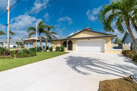 17730 Corallina Dr, Matlacha Isles, FL 33991