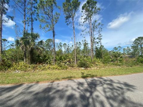 89 Mordecal St, Port Charlotte, FL 33953