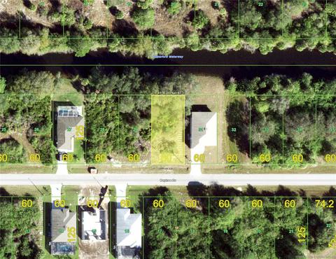 240 Baytree Dr, Rotonda West, FL 33947