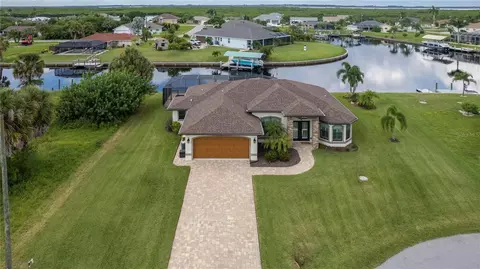 17101 Canary Ln, Port Charlotte, FL 33948