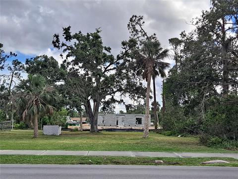 20267 Quesada Ave, Port Charlotte, FL 33952