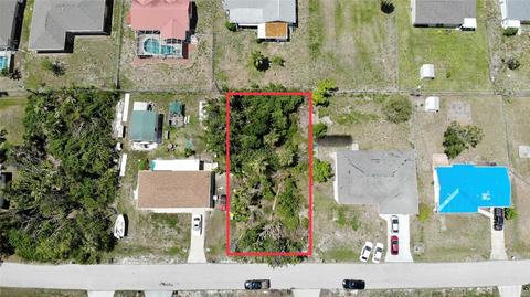 828 Mensh Ter NW, Port Charlotte, FL 33948