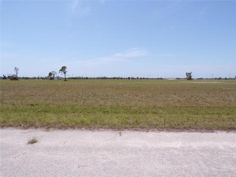 29 Hummingbird Dr, Placida, FL 33946