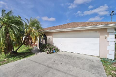1306 Yorkshire St, Port Charlotte, FL 33952