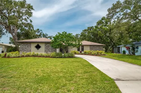 1097 Sheehan Blvd, Port Charlotte, FL 33952