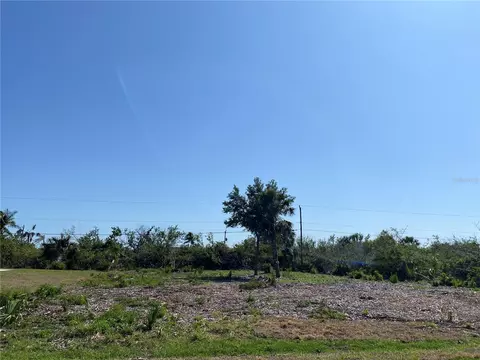 17153 Marydale Rd, Port Charlotte, FL 33948