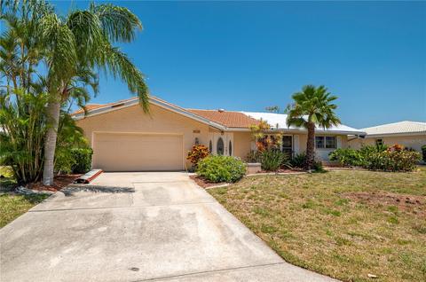 910 Juno Dr, Punta Gorda, FL 33950