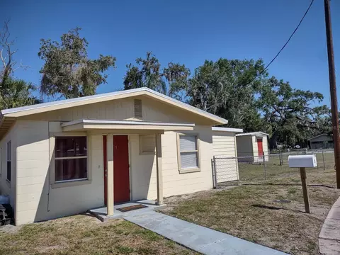1 Robinson Ct, Arcadia, FL 34266