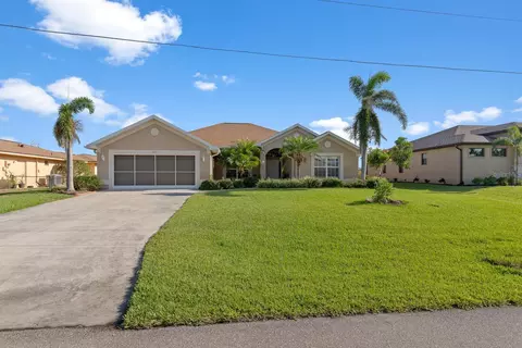 2215 Oberon Ln, Punta Gorda, FL 33983