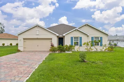 572 San Ambrosio St, Punta Gorda, FL 33983