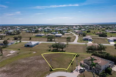 17311 Naiad Ct, Punta Gorda, FL 33955