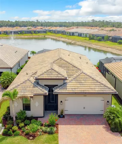 20820 Swallowtail Ct, Venice, FL 34293