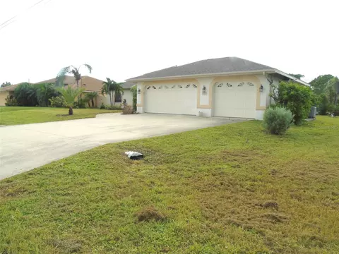 5005 Weatherton St, North Port, FL 34288