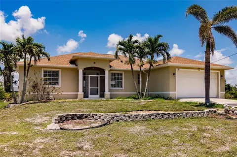 10 Cockpit Ln, Placida, FL 33946