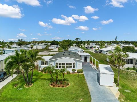 1390 Blue Heron Dr, Englewood, FL 34224