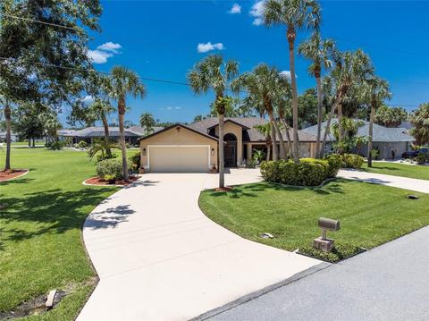 121 Manizaks Ave, Punta Gorda, FL 33983