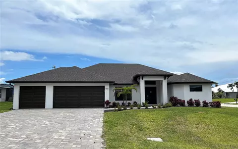 1156 SW 40th Ter, Cape Coral, FL 33914