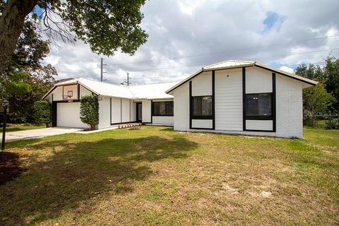 1883 Trumbull St, Deltona, FL 32725