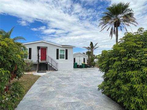 730 Hollyhill Ct, Punta Gorda, FL 33950