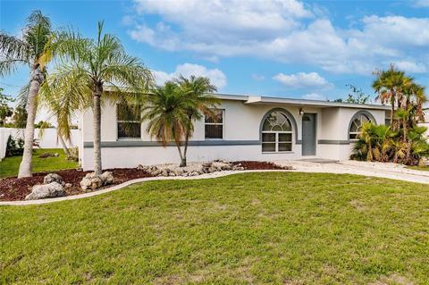 21931 Buxton Ave, Port Charlotte, FL 33952