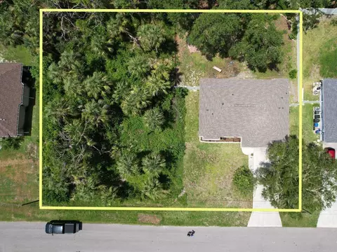 2687 Ashland Ln, North Port, FL 34286