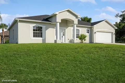 3995 Dominic St, North Port, FL 34288