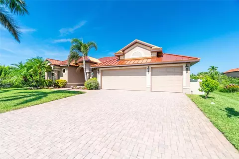 8283 Tracy Cir, Port Charlotte, FL 33981