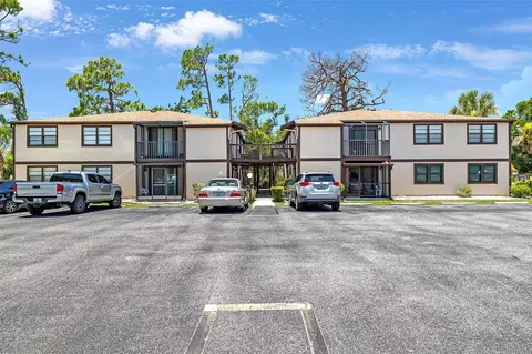 4022 Beaver Ln #200F, Port Charlotte, FL 33952