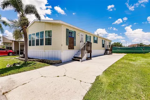 2100 Kings Hwy #38, Port Charlotte, FL 33980