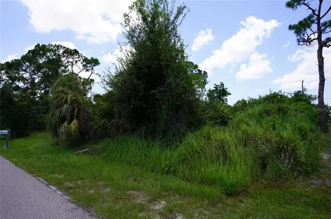 540 Fairview Ave NW, Port Charlotte, FL 33952