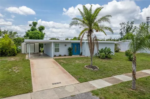324 Lasayette Dr NE, Port Charlotte, FL 33952