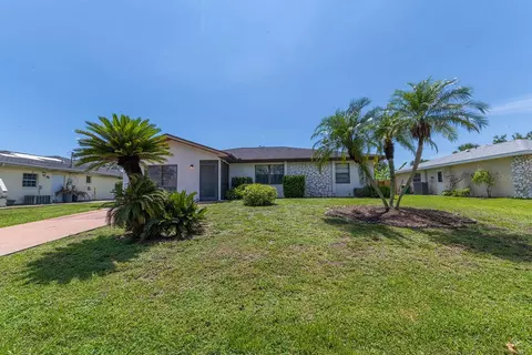 1073 Bounds St, Port Charlotte, FL 33952