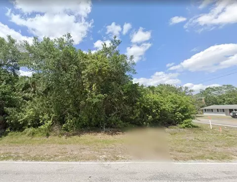 18482 Edgewater Dr, Port Charlotte, FL 33948
