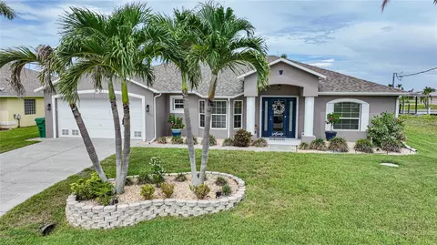 9300 Nastrand Cir, Port Charlotte, FL 33981