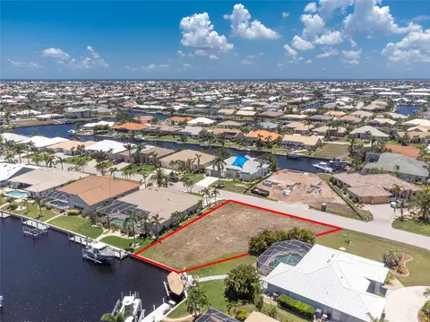 510 Eleuthera Dr, Punta Gorda, FL 33950
