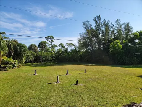 7792 Grande Pine Rd, Bokeelia, FL 33922