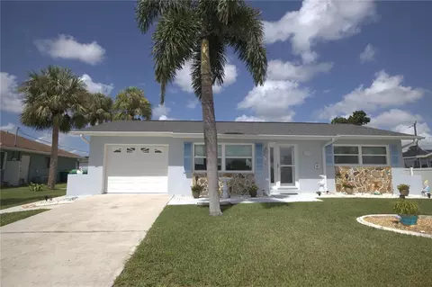 18605 Briggs Cir, Port Charlotte, FL 33948