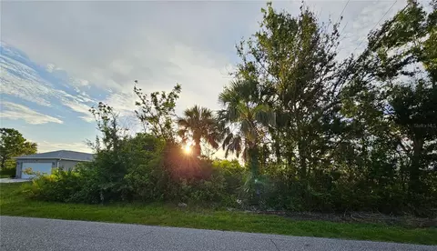 7364 Bass St, Englewood, FL 34224