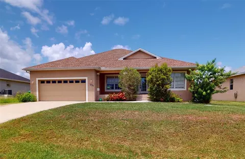 3331 Gussie St, Punta Gorda, FL 33950