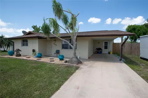 866 Forest Hill Ln NW, Port Charlotte, FL 33948