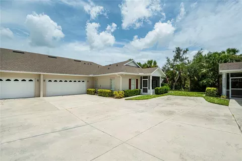 1563 Red Oak Ln, Port Charlotte, FL 33948