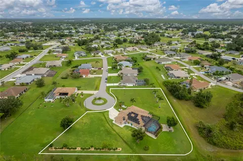 480 Guyana St, Punta Gorda, FL 33983