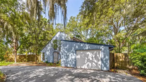 1150 Charlotte Ave, Sarasota, FL 34237